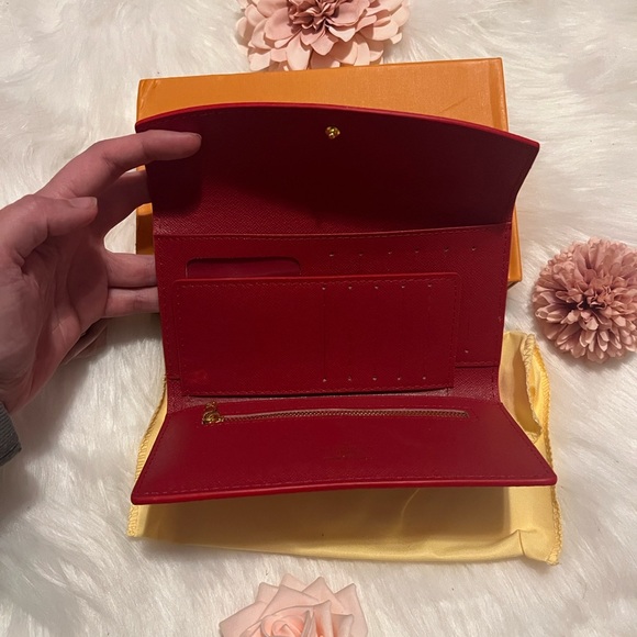 L V Monogram Wallet - Picture 7 of 12